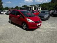 Used Honda Jazz ES 2014 Red Hatchback