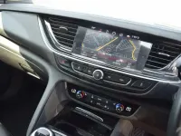 Used Vauxhall Insignia Elite 136 HP (100 kW) 2017 Green Hatchback
