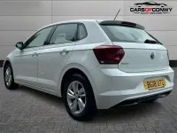 Used VW Polo SE 95 HP (69 kW) 2018 White Hatchback