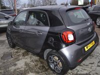 Used Smart ForFour Premium 71 HP (52 kW) 2017 Grey Hatchback