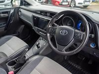 Used Toyota Auris Hybrid 2015 Blue Hatchback