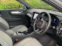 Used Volvo XC40 Core 161 HP (118 kW) 2026 SUV