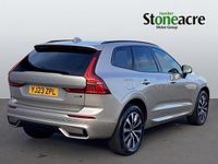 Used Volvo XC60 Plus 247 HP (181 kW) 2023 Gold SUV