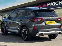 Begagnad Ford Kuga Active 183 HK (134 kW) 2025 Grå SUV