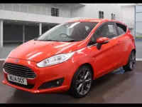 Second-hand Ford Fiesta Titanium 125 CP (91 kW) 2014 Roșu Hatchback