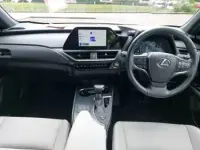 Used Lexus UX 250h Sport Design Packet 184 HP (135 kW) 2023 White SUV