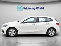 Used BMW 118 136 HP (100 kW) 2022 White Hatchback