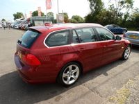 used BMW 318 3 Series 2.0 i Exclusive Touring Estate 5d 1995cc