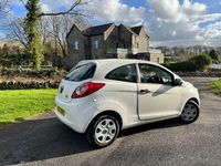 Begagnad Ford Ka Studio 69 HK (50 kW) 2012 Vit Halvkombi