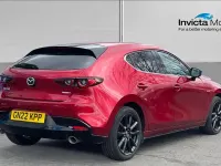 Usado Mazda 3 Inclusive 183 HP (134 kW) 2022 Vermelho Citadino