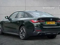 Usado BMW i4 M Sport 246 kW (335 CV) 2023 Verde Berlina