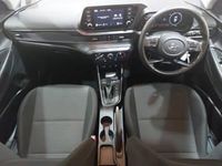 Used Hyundai i20 SE 100 HP (73 kW) 2023 Red Hatchback