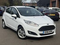 Used Ford Fiesta Zetec 100 HP (73 kW) 2016 White Hatchback