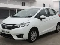 Used Honda Jazz S 101 HP (74 kW) 2016 White Hatchback