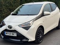 Used Toyota Aygo X-play 72 HP (52 kW) 2020 Hatchback