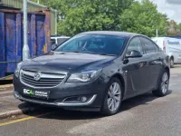 Begagnad Vauxhall Insignia SRi 2016 Svart Halvkombi