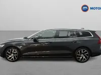 Usado Volvo V60 Momentum 150 CV (110 kW) 2018 Gris Familiar