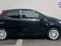 Used Toyota Aygo X-play 72 HP (52 kW) 2019 Black Hatchback