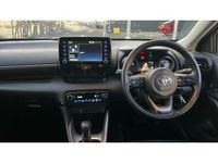 Used Toyota Yaris Hybrid Design 116 HP (85 kW) 2023 White Hatchback