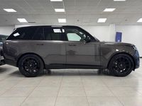 Used Land Rover Range Rover SE 300 HP (220 kW) 2022 Grey SUV