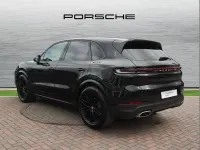 Used Porsche Cayenne 349 HP (256 kW) 2025 Black SUV