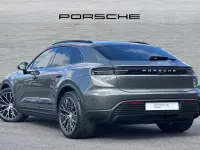 Used Porsche Macan 264 kW (360 HP) 2026 Aventurine green SUV