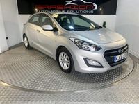Used Hyundai i30 SE 110 HP (80 kW) 2015 Silver Hatchback