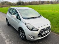 Used Hyundai ix20 SE 90 HP (66 kW) 2016 Silver Hatchback