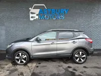 Usado Nissan Qashqai N-TEC 115 HP (84 kW) 2015 Cinzento SUV