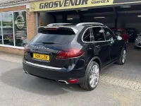 Used Porsche Cayenne Platinum Edition 245 HP (180 kW) 2014 Black SUV