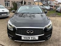 Used Infiniti Q30 Luxe 156 HP (114 kW) 2019 Hatchback