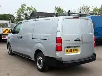 Used Peugeot Expert 120 HP (88 kW) 2018 Silver Van