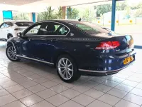 Used VW Passat R-line 190 HP (139 kW) 2018 Blue Sedan