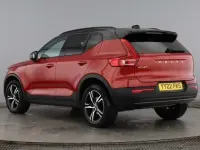 Used Volvo XC40 R-Design 161 HP (118 kW) 2022 Red SUV