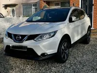 Used Nissan Qashqai N-Connecta 2016 White SUV