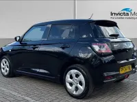 Begagnad Suzuki Swift 82 HK (60 kW) 2024 Svart Halvkombi