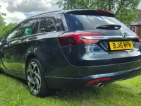 Used Vauxhall Insignia SRi 2016 Green Estate