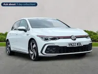 Begagnad VW Golf VIII GTI 245 HK (180 kW) 2022 Vit Halvkombi