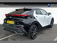 Used Toyota C-HR Sport 220 HP (161 kW) 2025 White SUV