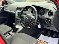 Used VW Golf VII Match 2015 Red Hatchback