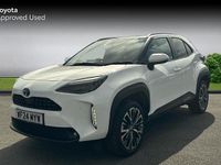 Used Toyota Yaris Hybrid 116 HP (85 kW) 2024 Pure white Estate