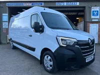 Used Renault Master 135 HP (99 kW) 2023 White MPV