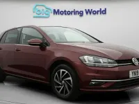 Begagnad VW Golf VII Match 116 HK (85 kW) 2019 Röd Halvkombi