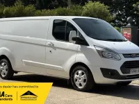 Used Ford Transit Custom Limited 130 HP (95 kW) 2016 White Van