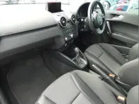 Usado Audi A1 Sport 123 CV (90 kW) 2018 Gris Utilitario