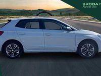 Usado Skoda 110 R SE L 81 HP (59 kW) 2023 Branco Citadino