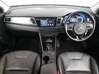 Used Kia Niro 2019 White SUV