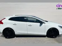 Used Volvo V40 R-Design Pro 152 HP (111 kW) 2018 White Hatchback