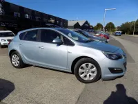 Used Vauxhall Astra Design Edition 2015 Silver Hatchback