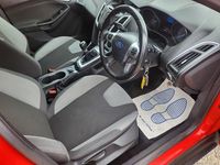 Used Ford Focus Zetec 2014 Red Hatchback